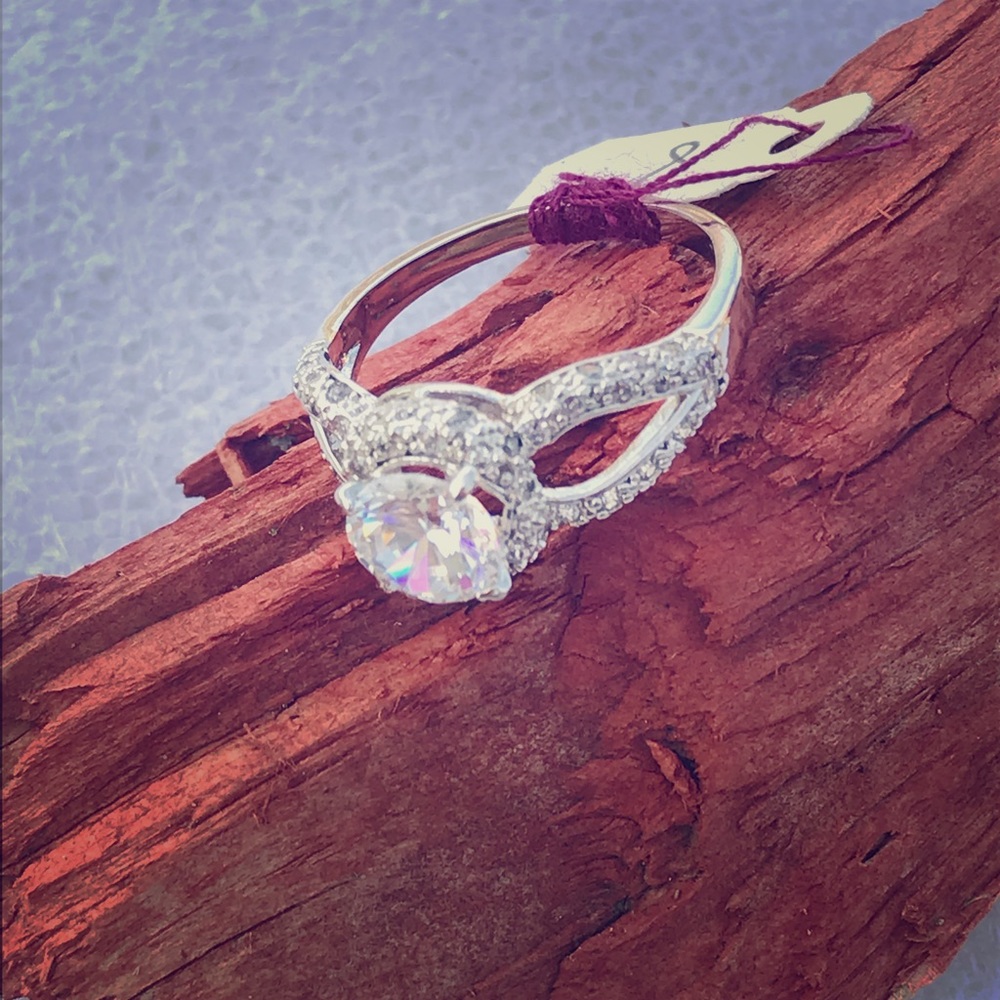 Zircon Ring